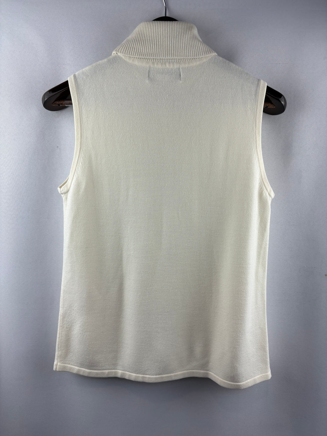 Women’s Sag Harbor Cream Sleeveless Turtleneck