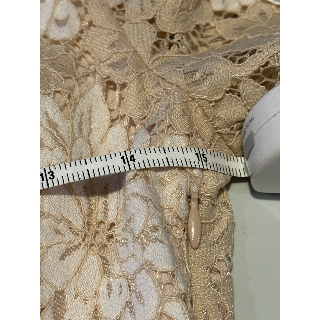 Saylor Beige/White Floral Mermaid Lacy Dress Size Small