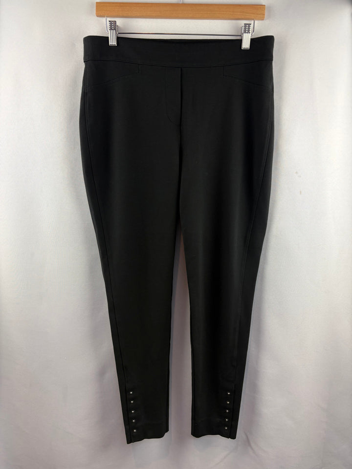 Women’s Chico’s Size 12 Black Jeggings w/ Stud Details