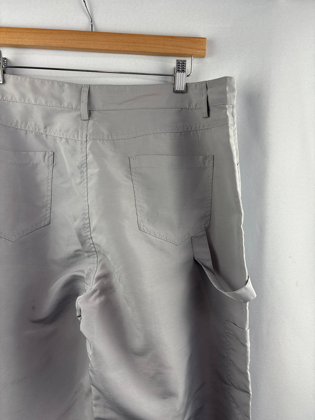 Women’s Lioness XL Light Gray Cargo Pants