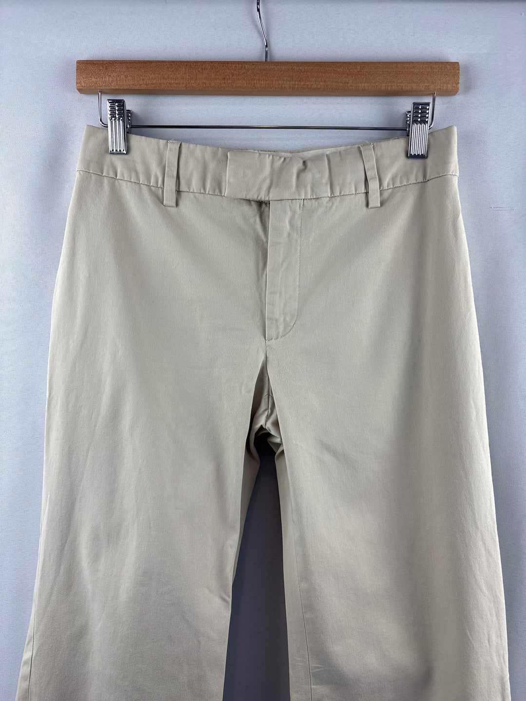 Women’s Banana Republic Size 28 Khaki Pants