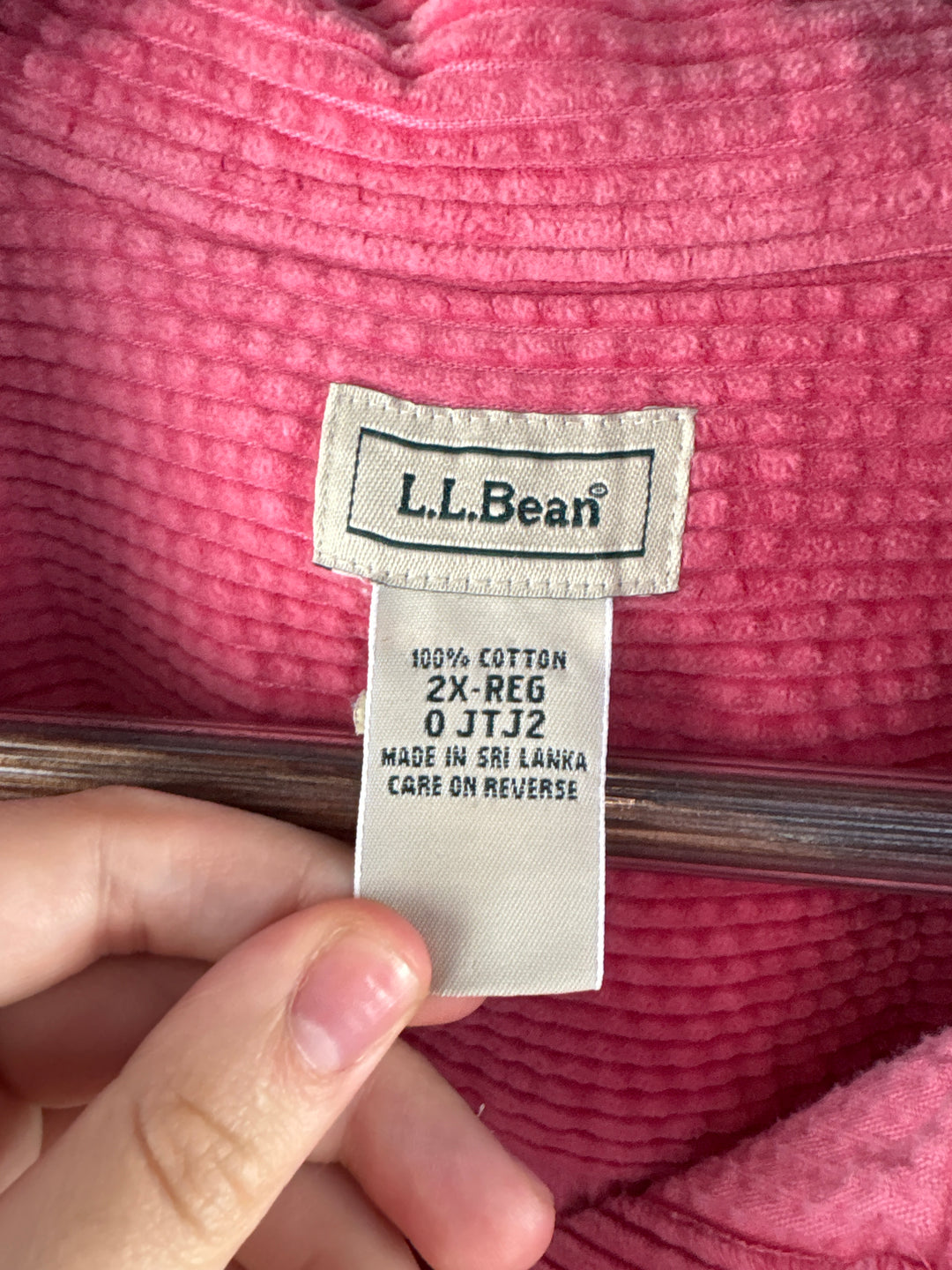 Women’s L.L. Bean Size 2X Pink Corduroy Button Up