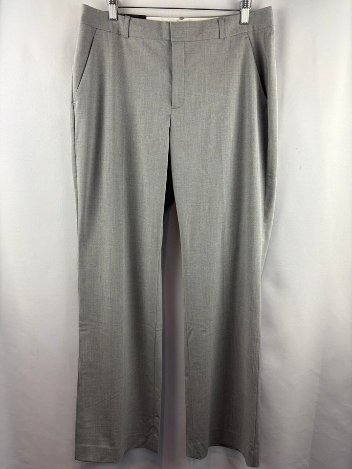 Women’s Banana Republic Size 10 Light Gray Pleated Pants
