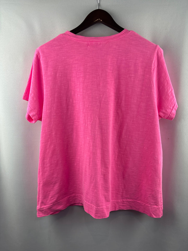 Women’s Fresh Produce Size 2X Highlighter Pink V-Neck Shirt