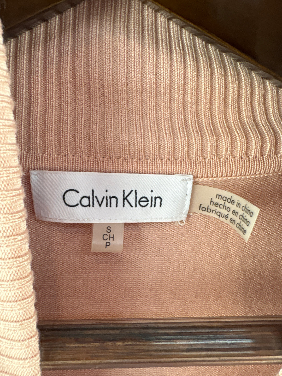 Women’s Calvin Klein Small Millennial Pink Turtleneck Sweater