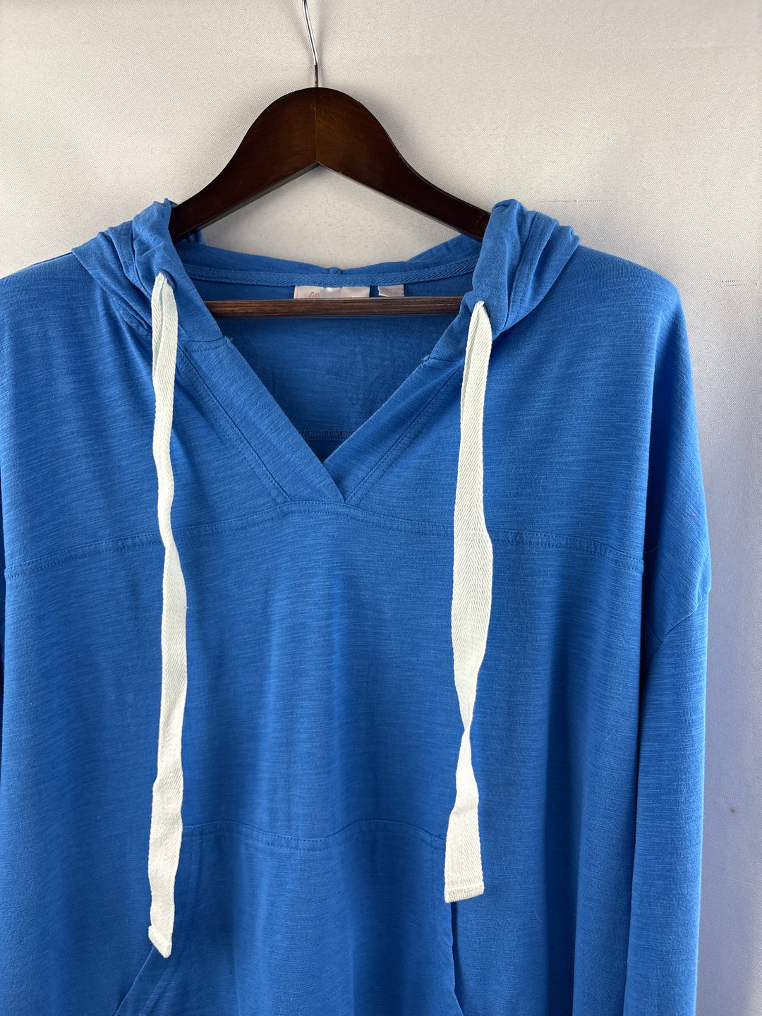 Women’s Belle Kim Gravel XL Blue V-Neck Hoodie