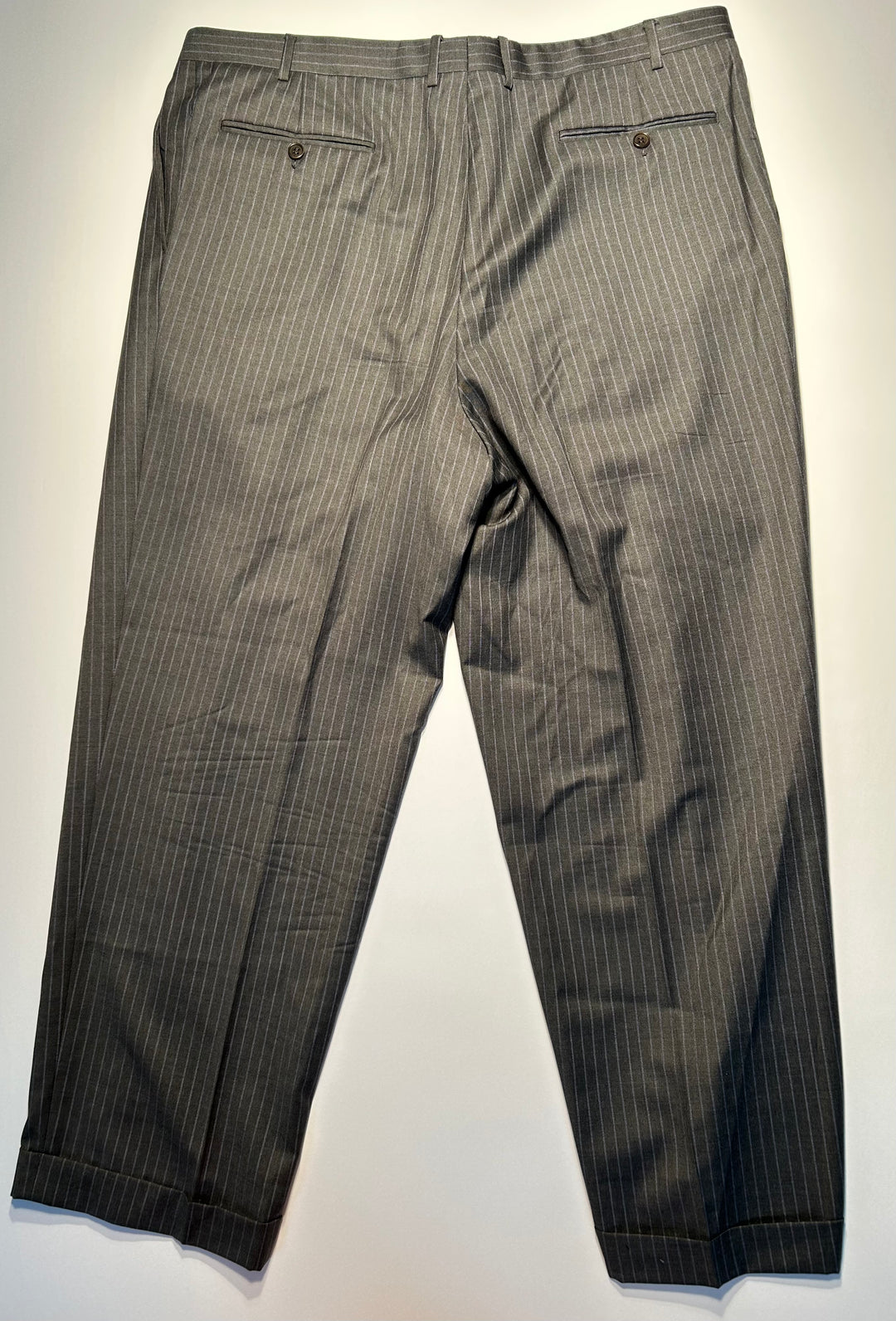 Canali Men’s Double-Breasted Pinstripe 100% Wool Suit Gray 40X29 46L Cuffed Pleated