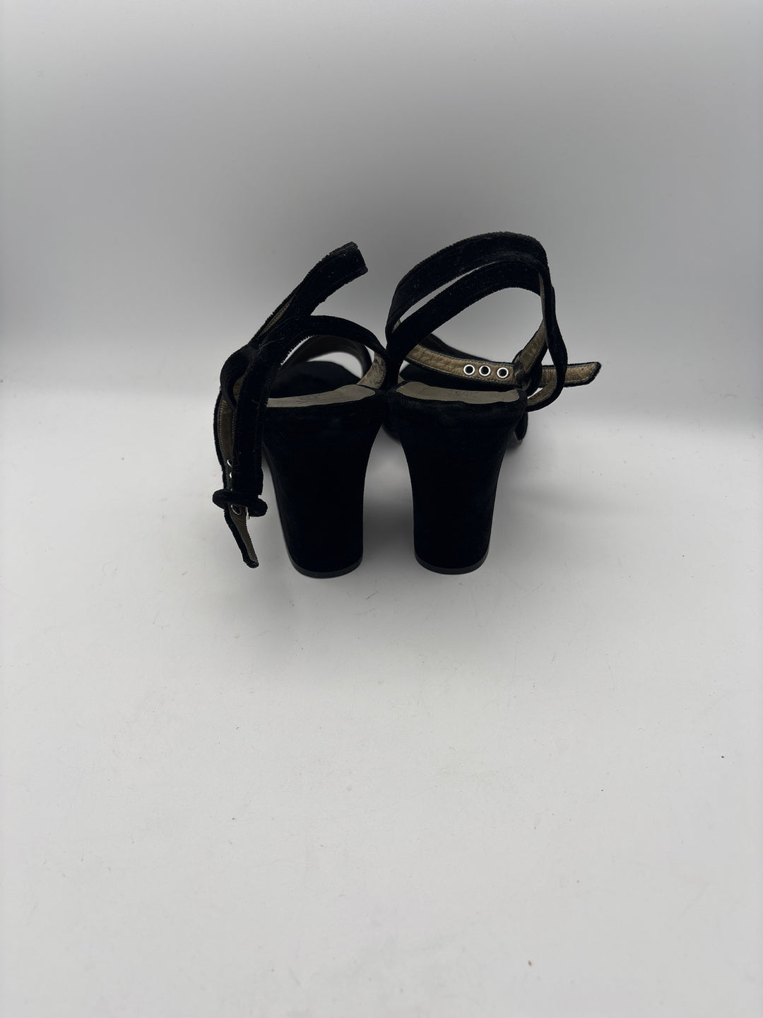 Women’s Yves Saint Laurent Size 10 Black Velvet Strappy Heels