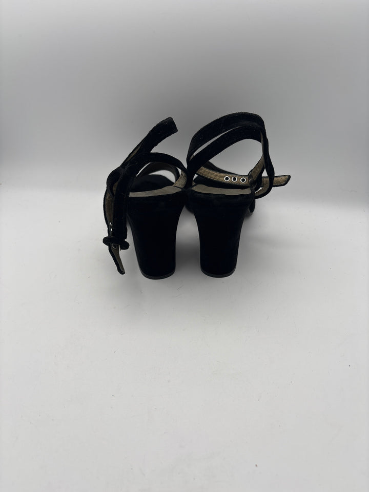 Women’s Yves Saint Laurent Size 10 Black Velvet Strappy Heels