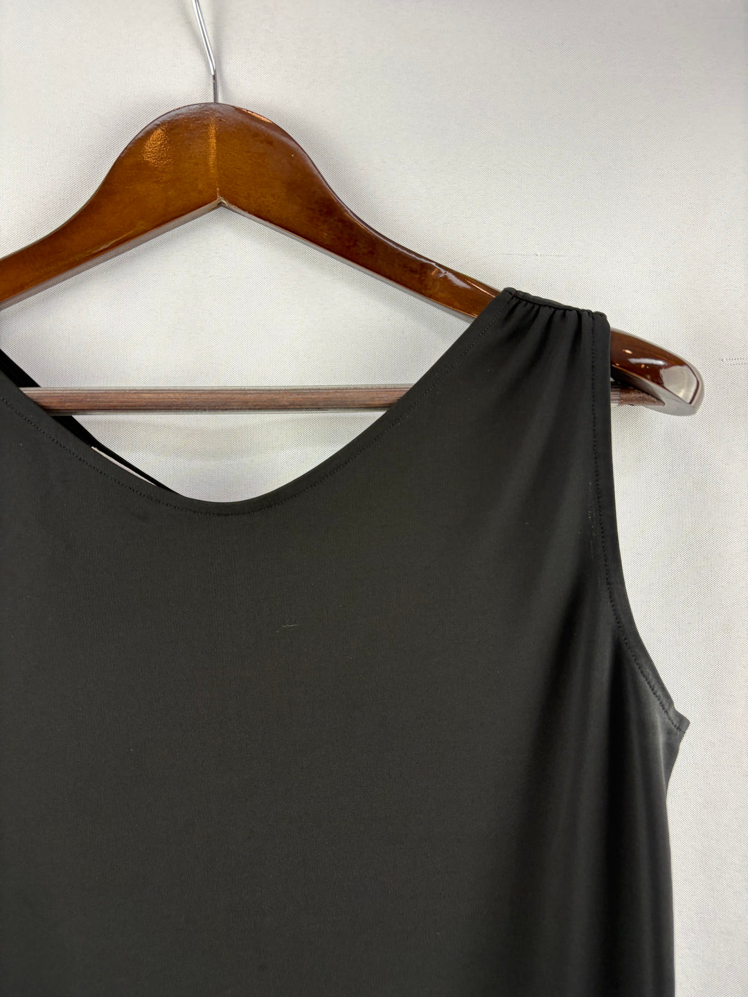 Women’s Talbots Small Black Sleeveless Blouse