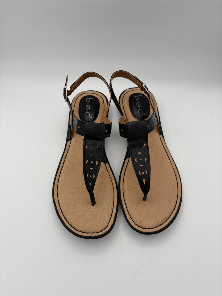 Women’s B.O.C Size 8 Black Leather Thong Sandals