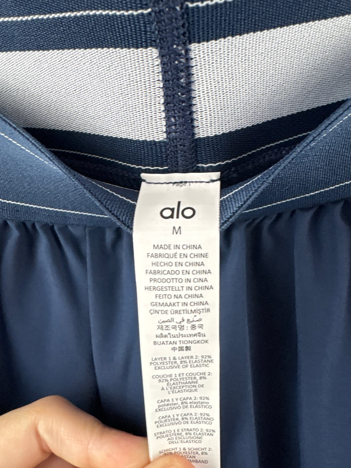 Women’s Alo Medium Navy Ruffled Sports Skort