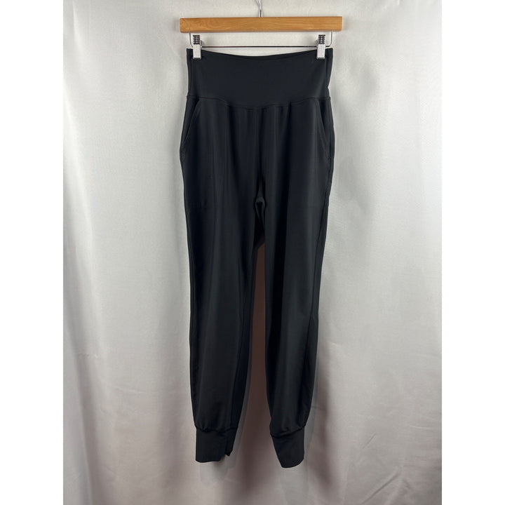 Women’s Old Navy Medium Black Leggings with Pockets