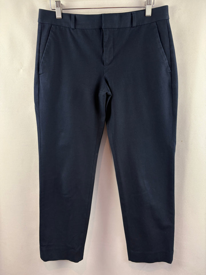 Women’s Banana Republic Size 6 Navy Blue Capri Slacks