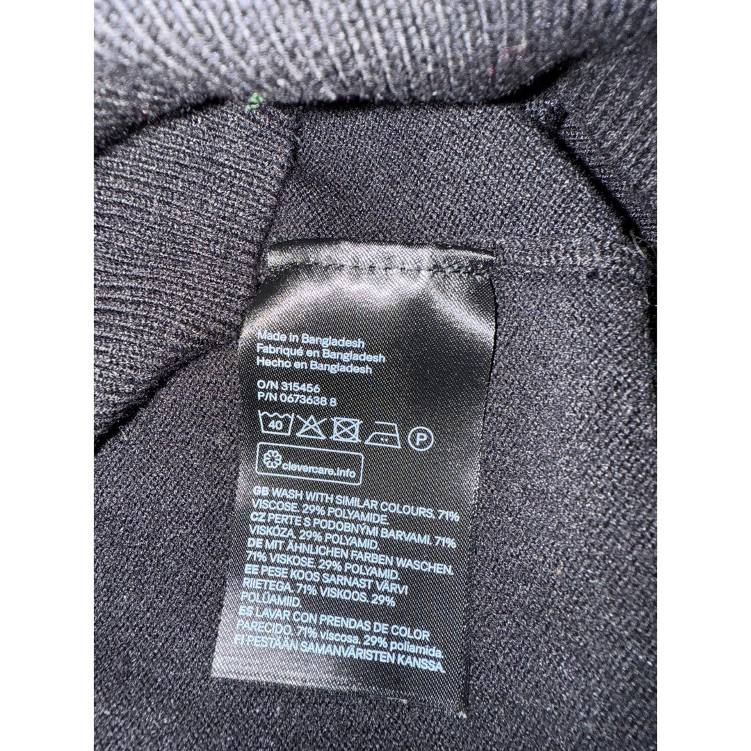 BASIC/BASIQUE Black Knitted V-neck Long Sleeve Sweater Top Sz M