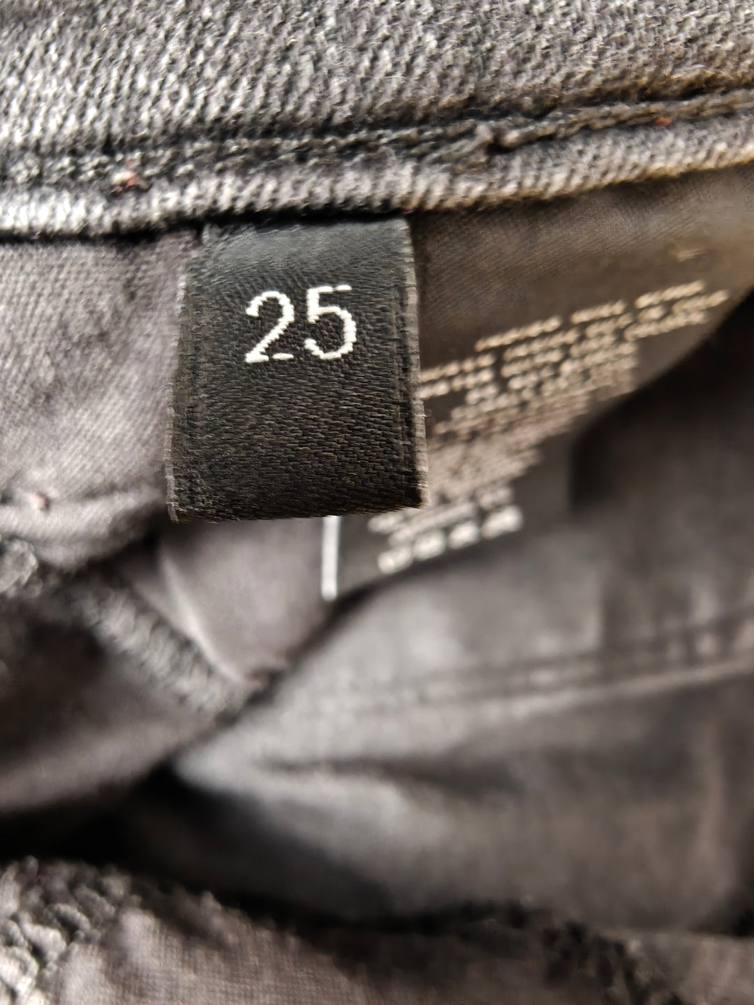 Women J Brand Skinny Jeans Black Size 25