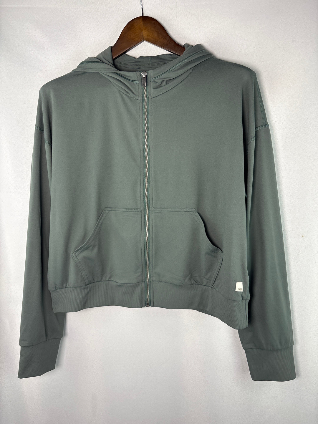 Women’s Vuori Medium Sage Green Athletic ZipUp Hoodie