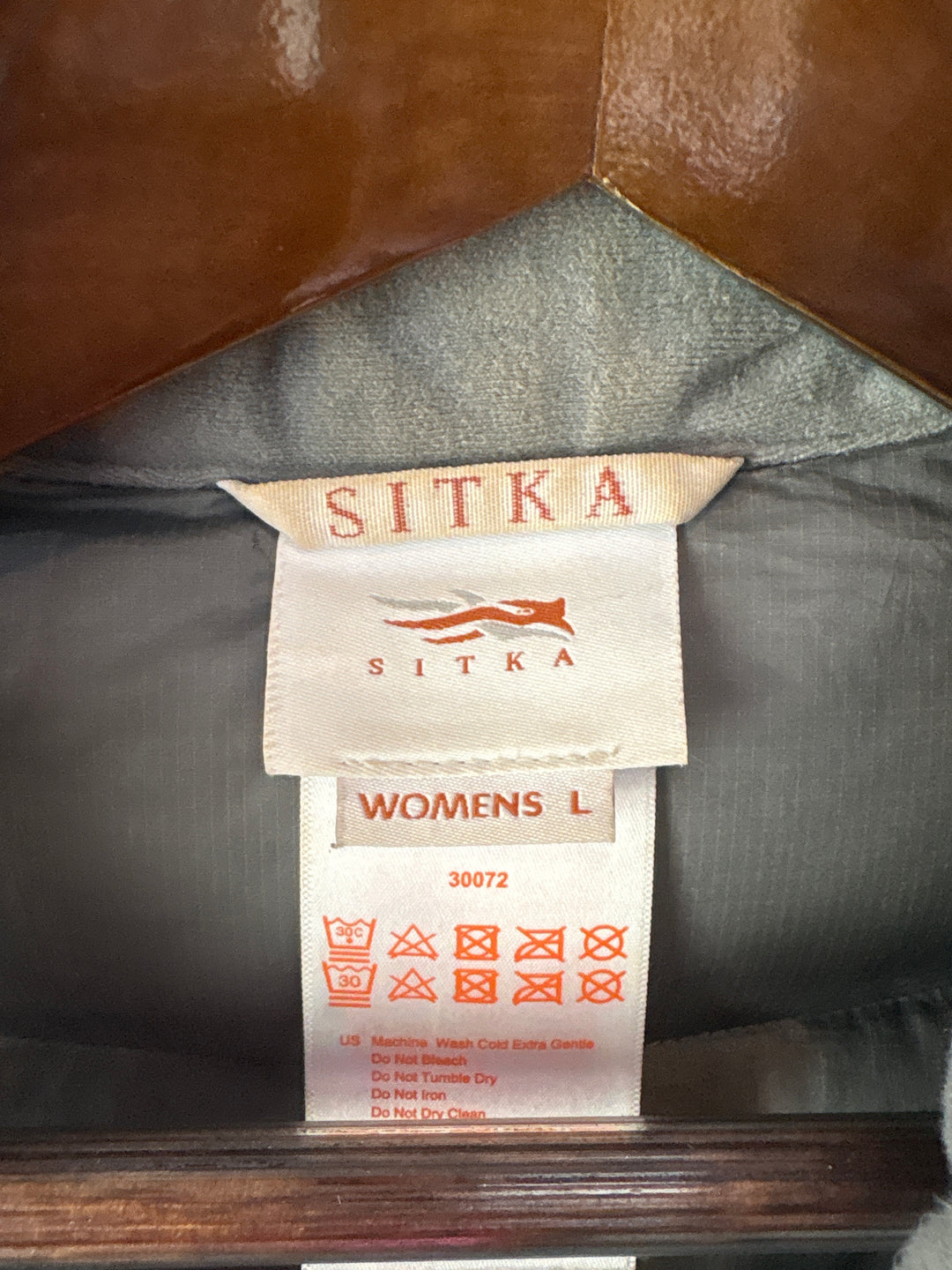 Women’s Sitka Large Black Winter Puffer Coat