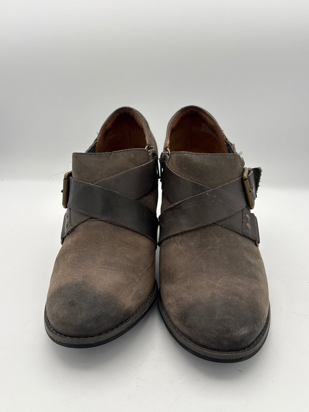 Womens Clarks Greige Ankle Boots With Buckles Side Zip 3 Inch Heel Size 7.5
