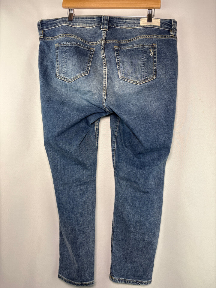 Women’s Slink Jeans Size 16 Light Wash Blue Jeans