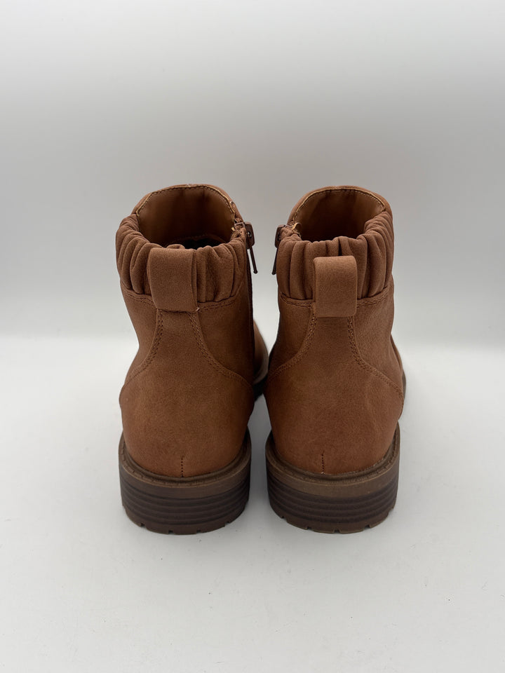Womens SM New York Brown Soft Leather Ankle Boots Side Zipper Size 7.5