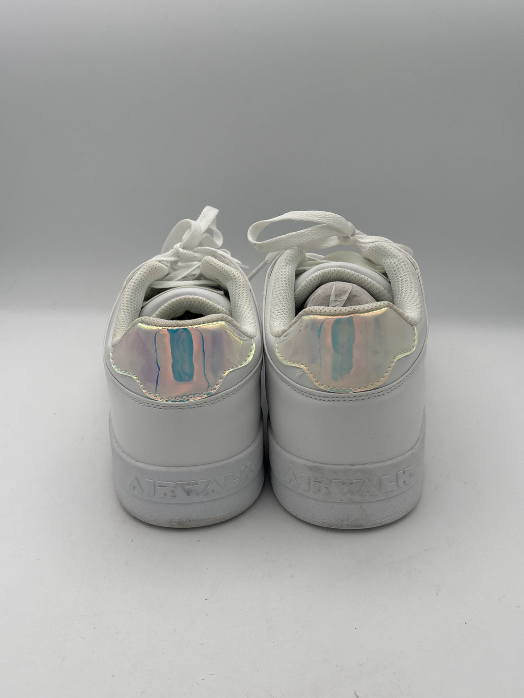 Womens Airwalk White Platform Sneakers Size 7.5 With Holographic Accents