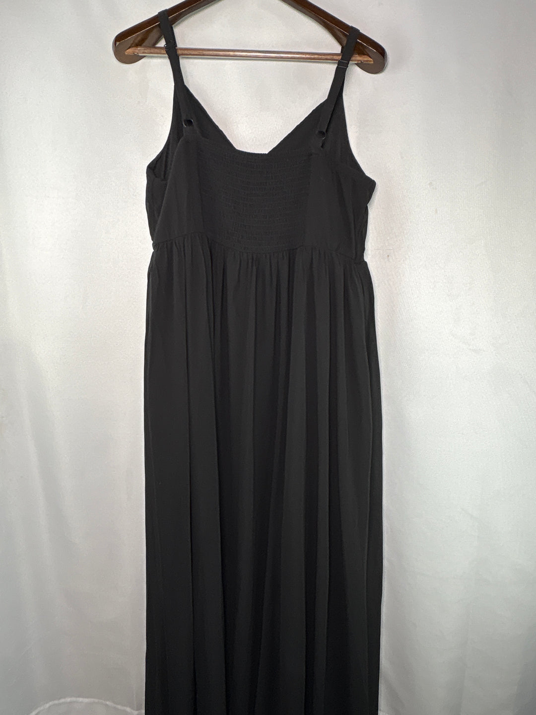 Women’s Torrid Size 1 Black Sleeveless Maxi Sundress