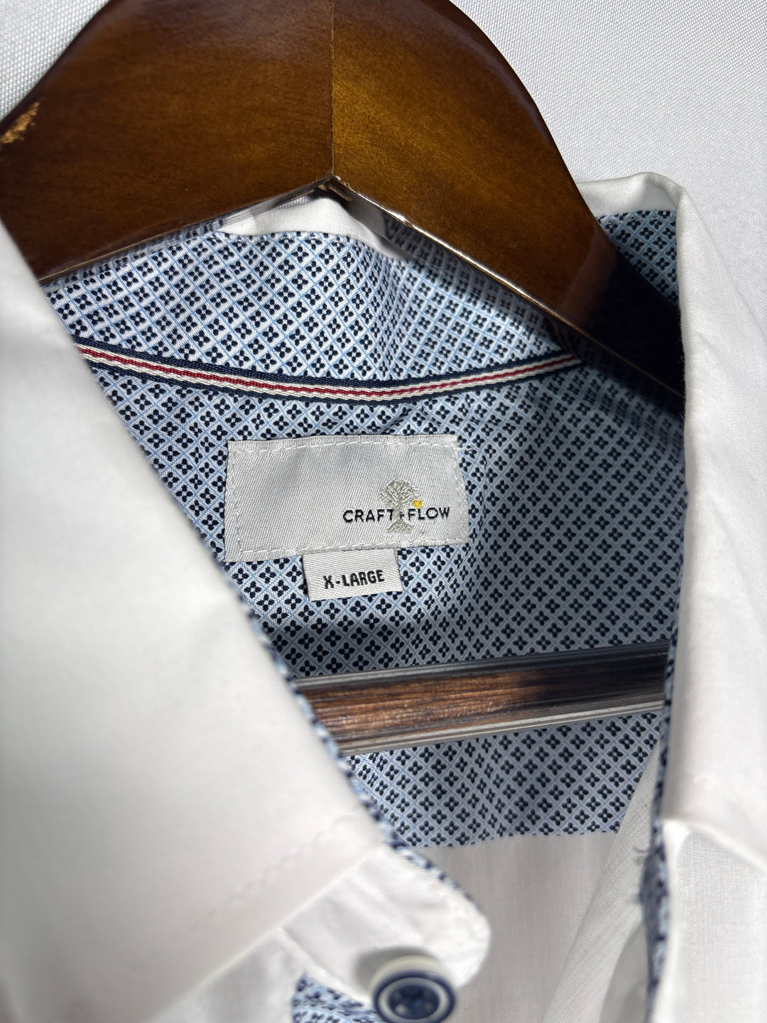 Women’s Craft + Flow XL White Short Sleeve Button Up