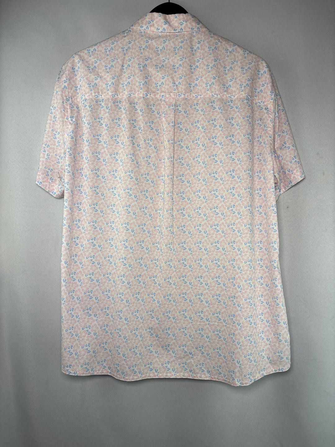Men’s Croft &amp; Barrow XL White Floral Short Sleeve Button Up