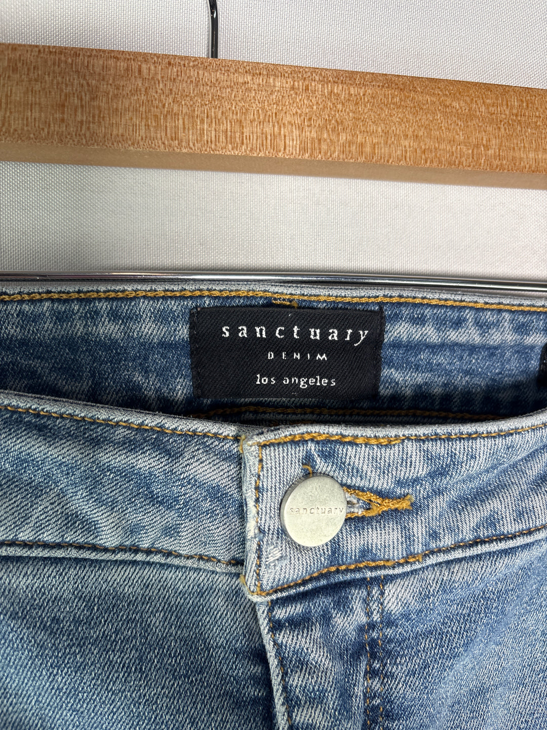 Women’s Sanctuary Size 18 Light Blue Distressed Jeans