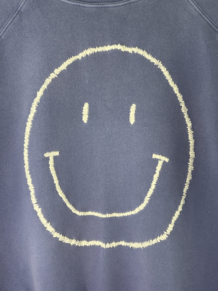 Women’s I.S.M.B.S Medium Periwinkle Smiley Crewneck