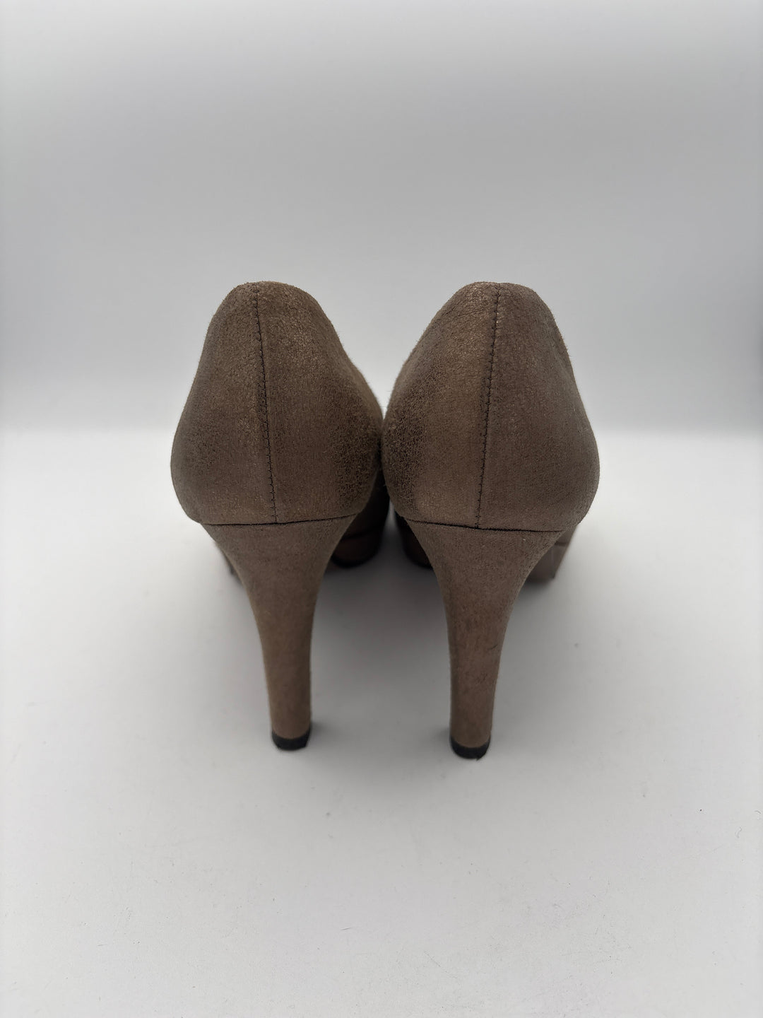 Womens Paul Green Goldish Beige Suede Leather Pumps Size 7.5 4 Inch Heel
