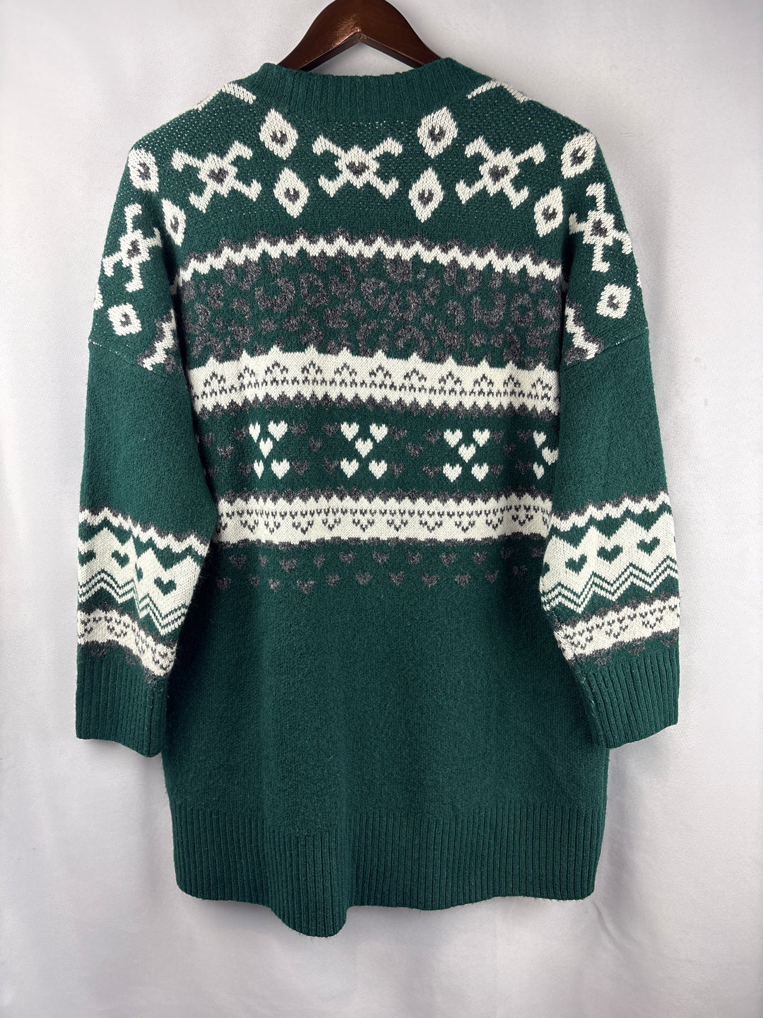 Women’s Torrid Size 1 Dark Green Heart Patterned Cardigan