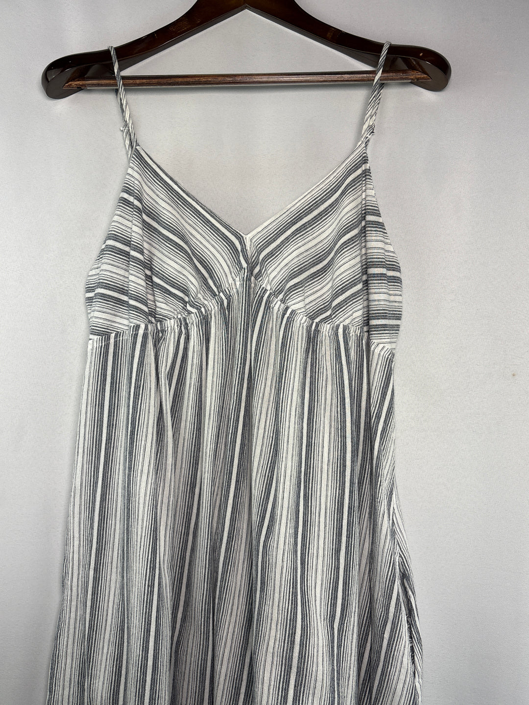 Women’s Everyday Ritual XXL White &amp; Gray Stripe Midi Dress