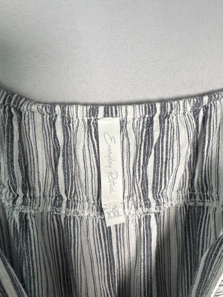 Women’s Everyday Ritual XXL White &amp; Gray Stripe Midi Dress