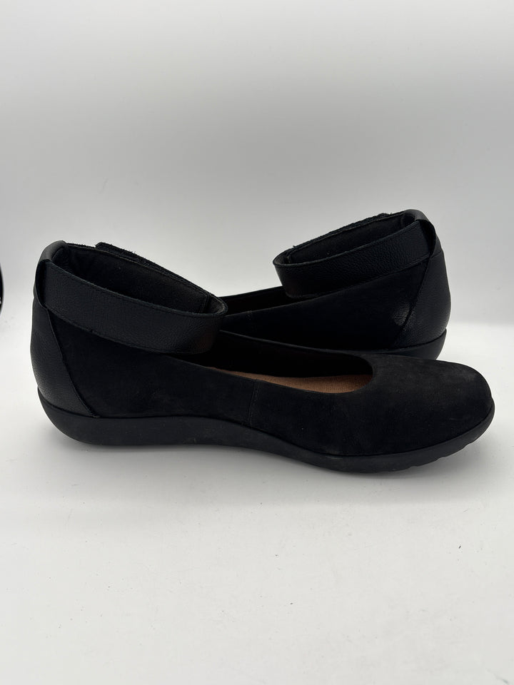 Women’s Clark’s Size 9 Black Suede Ballet Flats w/ Ankle Strap