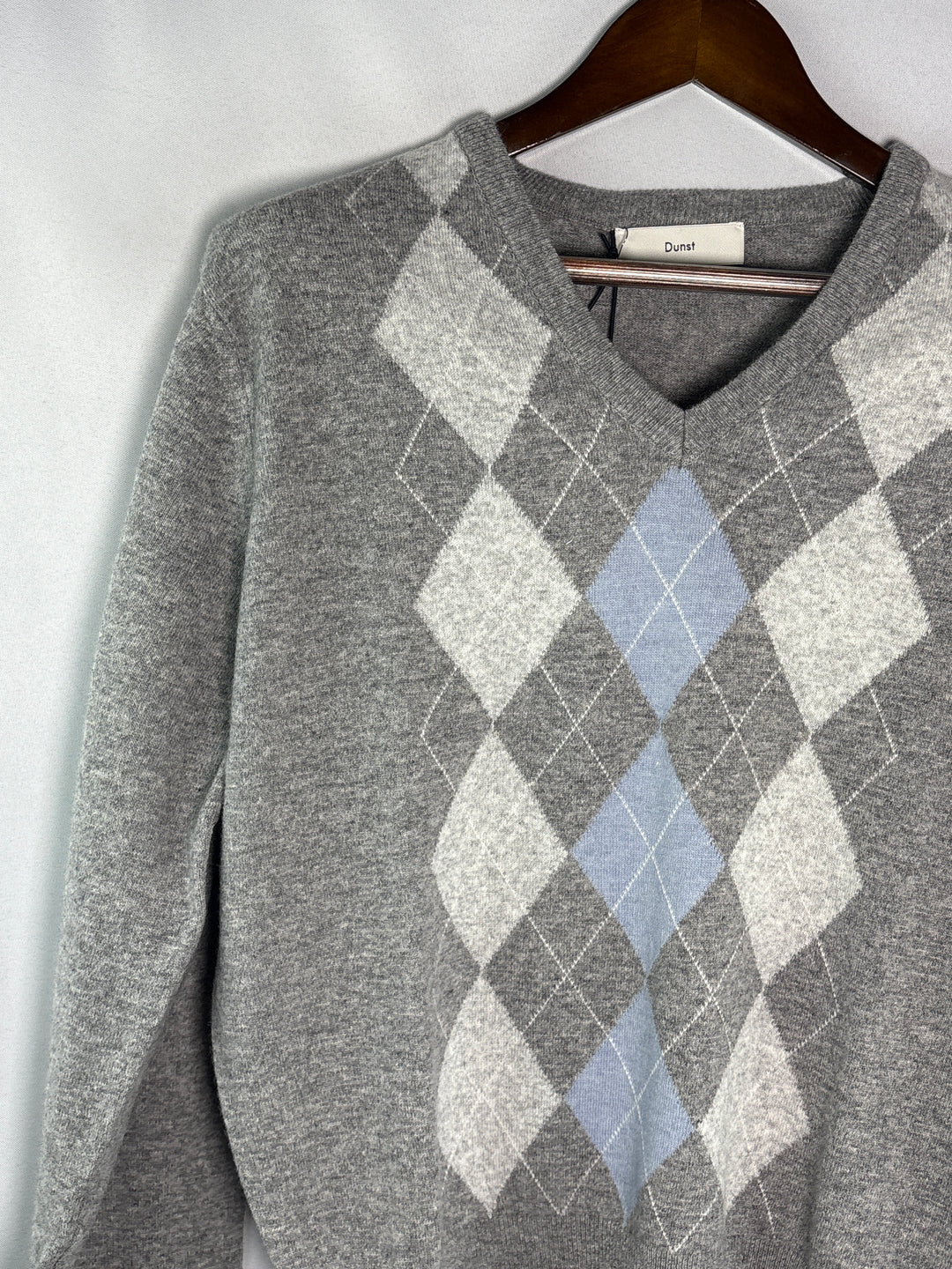 Unisex Dunst Small Light Gray Argyle V-Neck Sweater