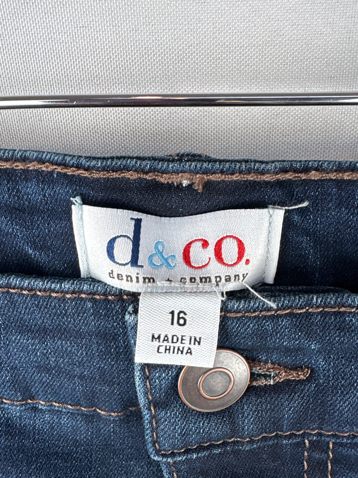 Women’s D&amp;Co Size 16 Dark Wash Blue Straight Leg Jeans