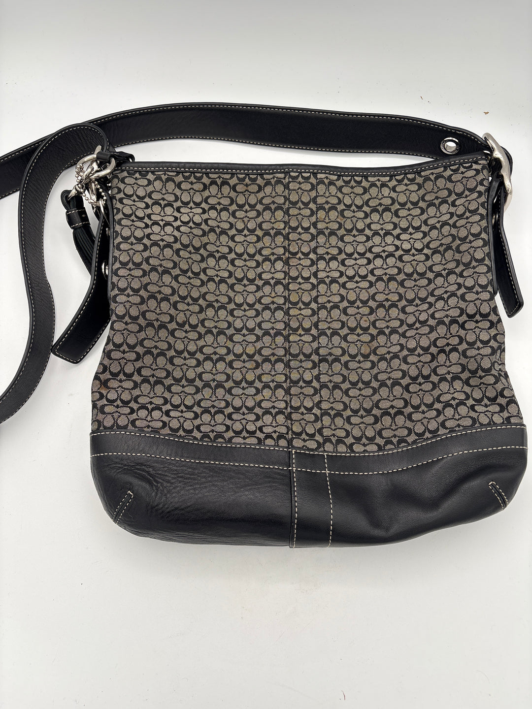 Women’s Vintage Coach Gray &amp; Black Patterned Crossbody Purse
