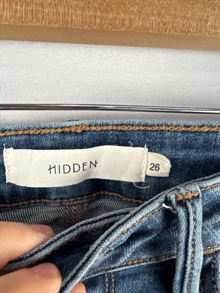 Women’s Hidden Size 26 Medium Wash Blue Skinny Jeans