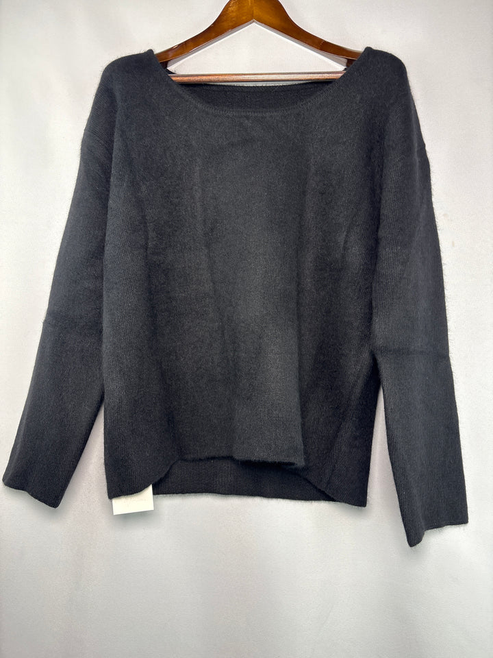 Women’s Moia O/S Black Scoop Neck Sweater