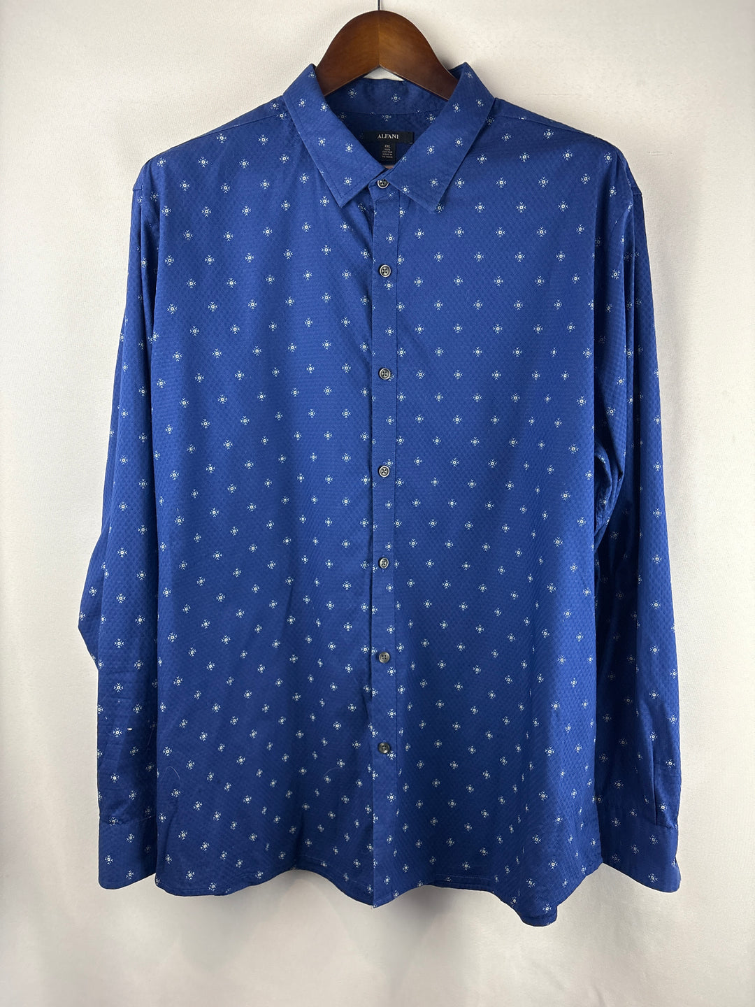 Men’s Alfani XXL Royal Blue Patterned Button Down