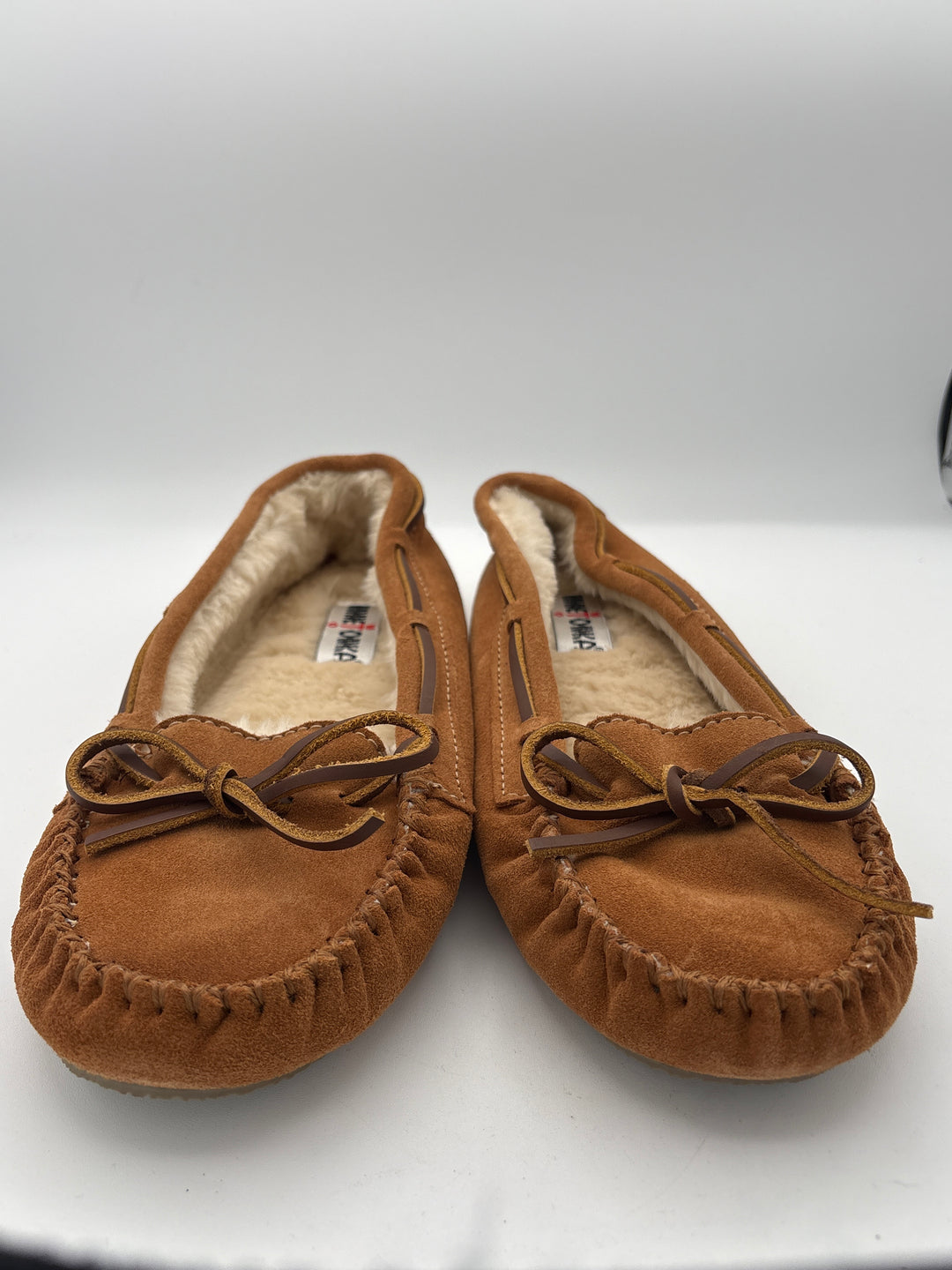Women’s Minnetonka Size 9 Brown Suede Moccasins