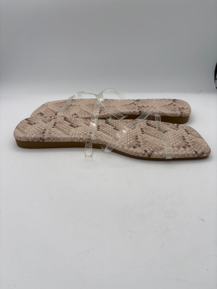 Women’s Dolce Vita Size 9.5 Gray Snakeskin Flat Strappy Sandals