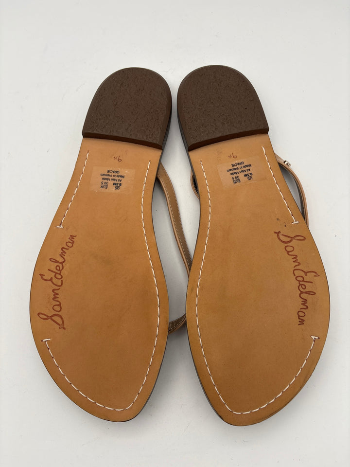 Women’s Sam Edelman Size 9.5 Nude Faux Leather Thong Sandals