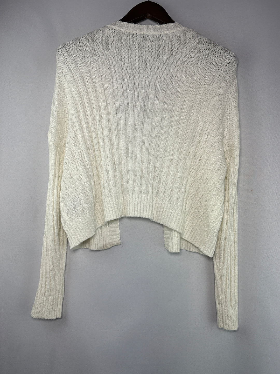 Women’s Torrid Size 1 Cream Cropped Ribbed Cardigan