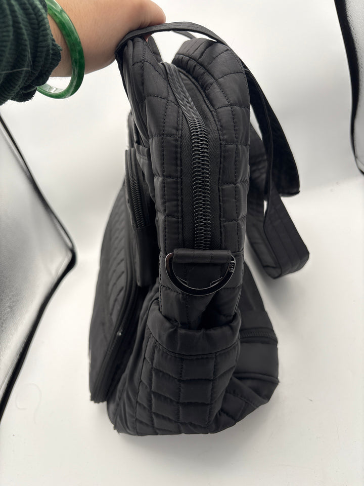 Women’s Lug Black Quilted Puddle Jumper Overnight Bag