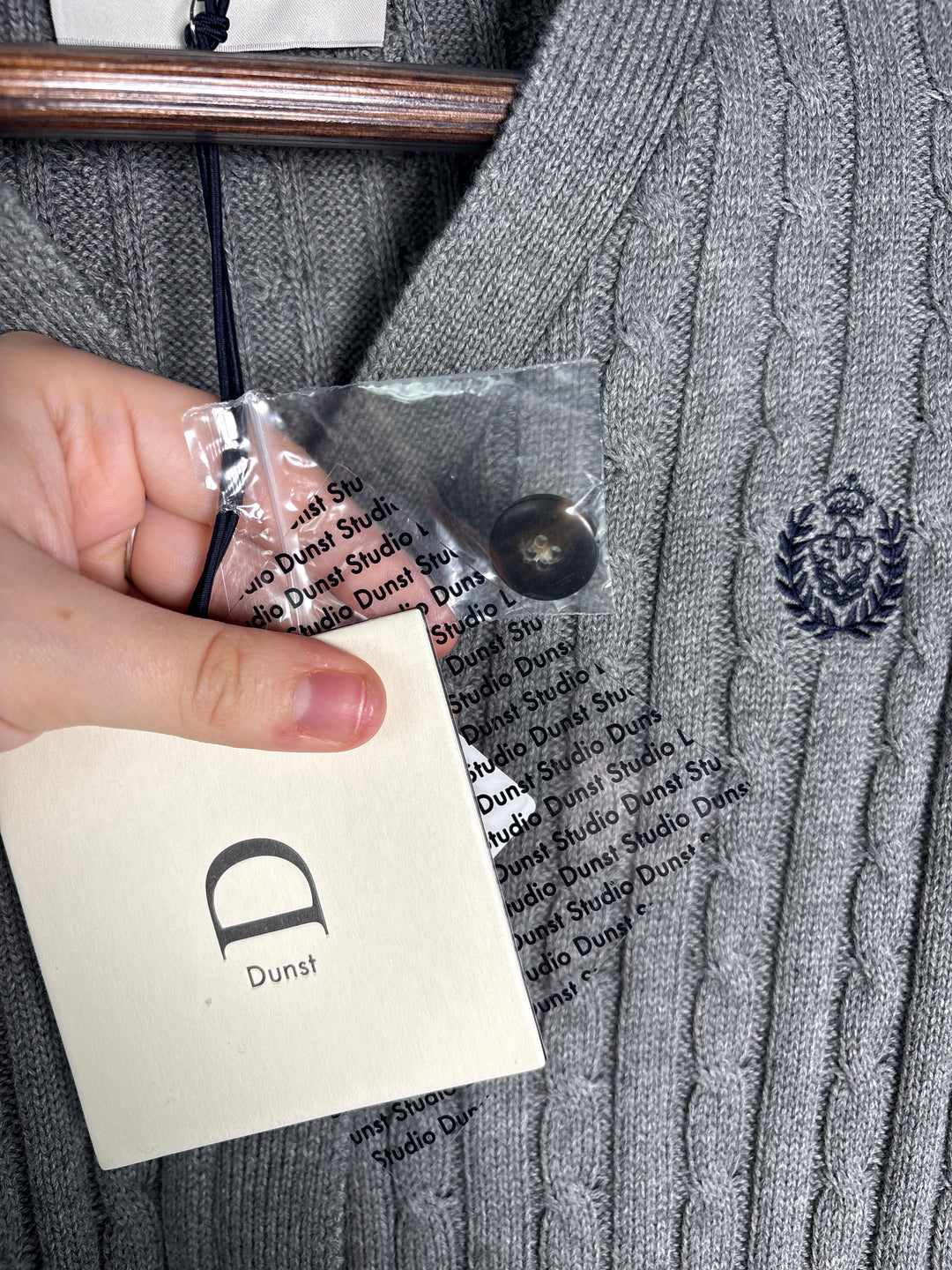 Women’s Dunst Medium Heather Gray Cardigan