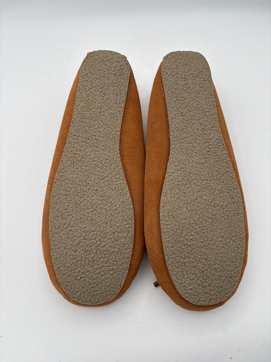 Women’s Minnetonka Size 9 Brown Suede Moccasins