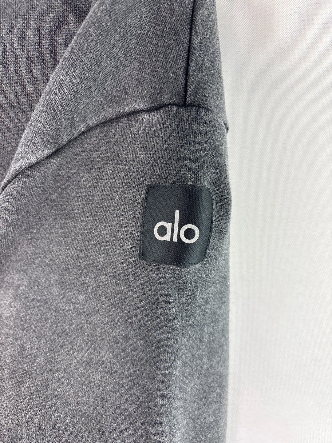 Women’s Alo Small Dark Gray Lounge Hoodie